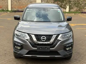 Nissan X-Trail 2019 Silver
