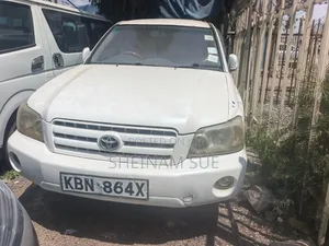 Toyota Kluger 2007 White