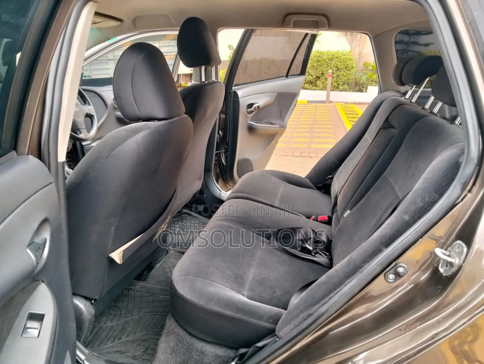Toyota Corolla Fielder 2010 Silver