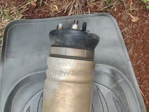 Land Rover Discovery 4 Front Shock Absorber