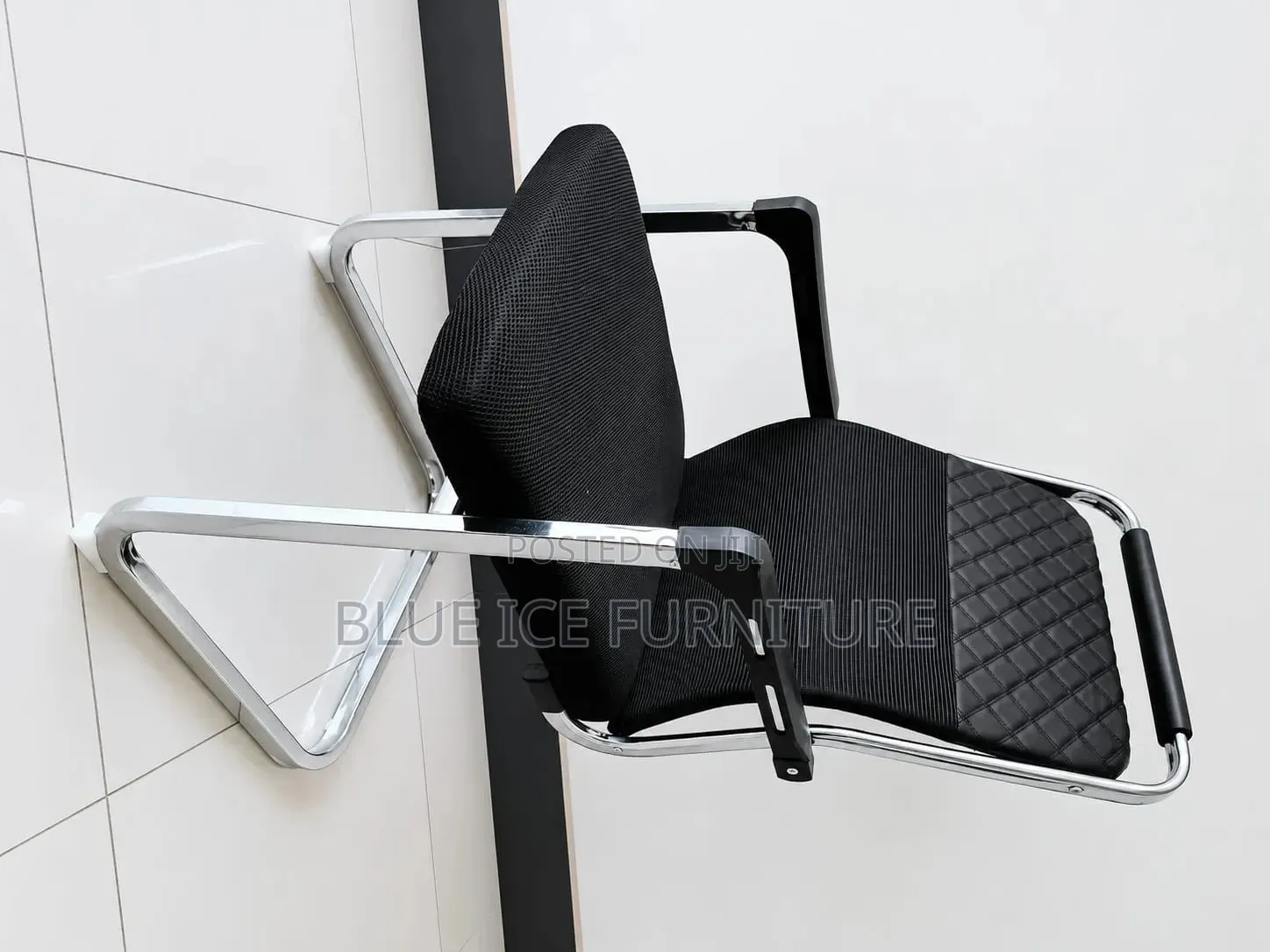 Heavy Duty Black Office Guest Chair With Chrome Base