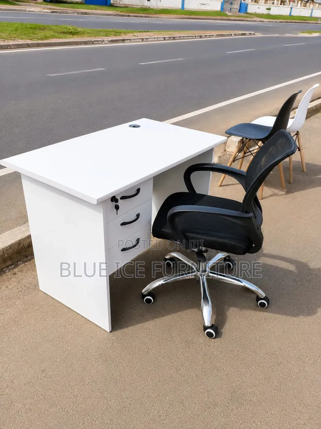 White Office Desk With Imported Mesh Office Chair