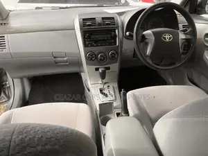 Toyota Axio 1.5 X 2WD 2009 Silver