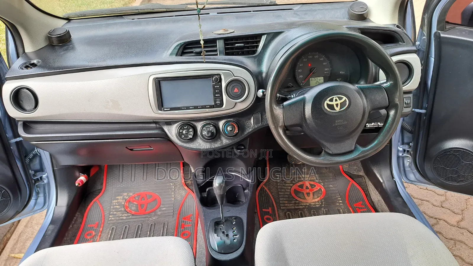 Toyota Vitz 2012 Blue