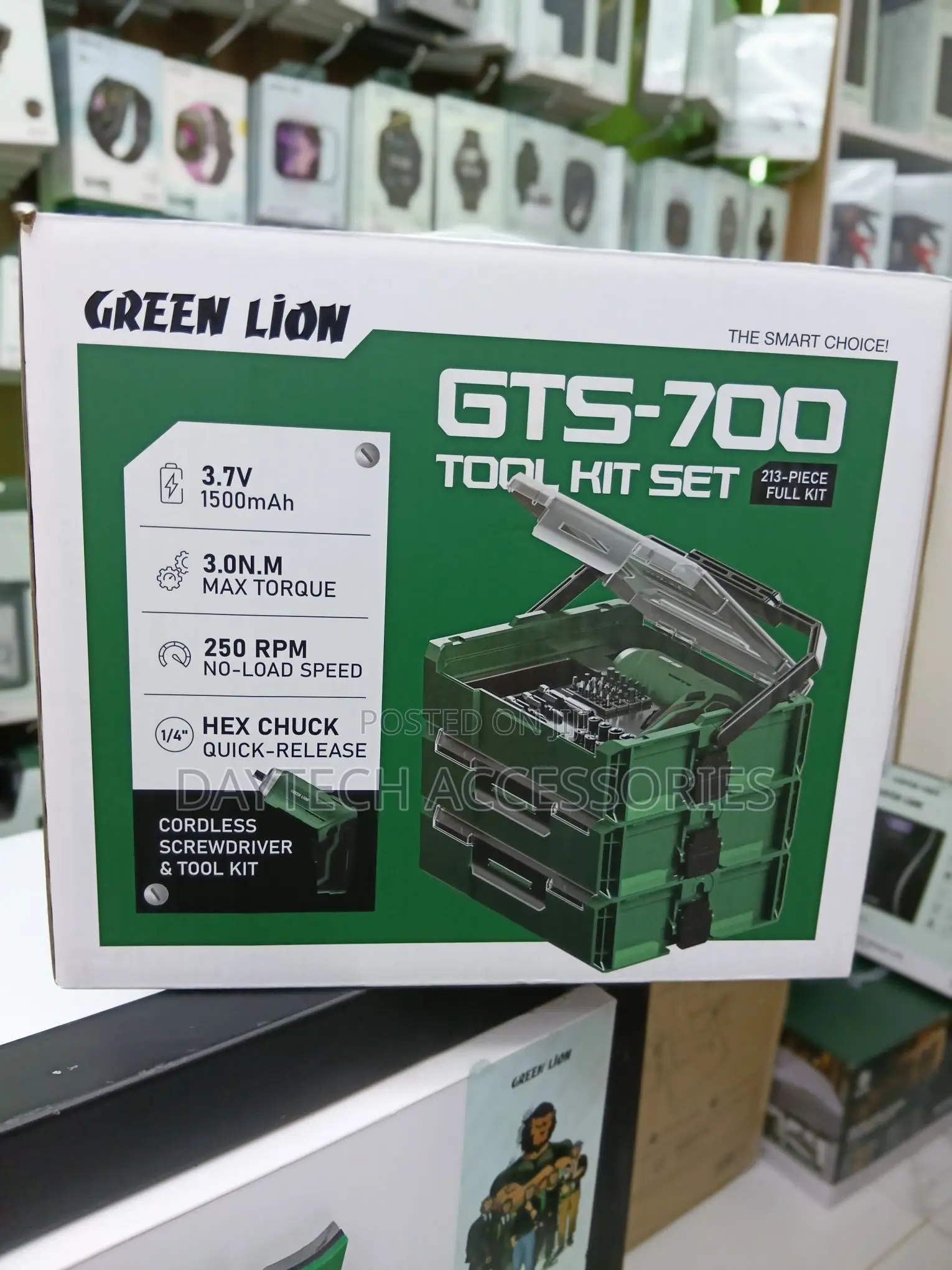 The Green Lion GTS-700 Tool Kit Set 213-Pieces.