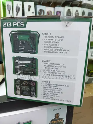The Green Lion GTS-700 Tool Kit Set 213-Pieces.
