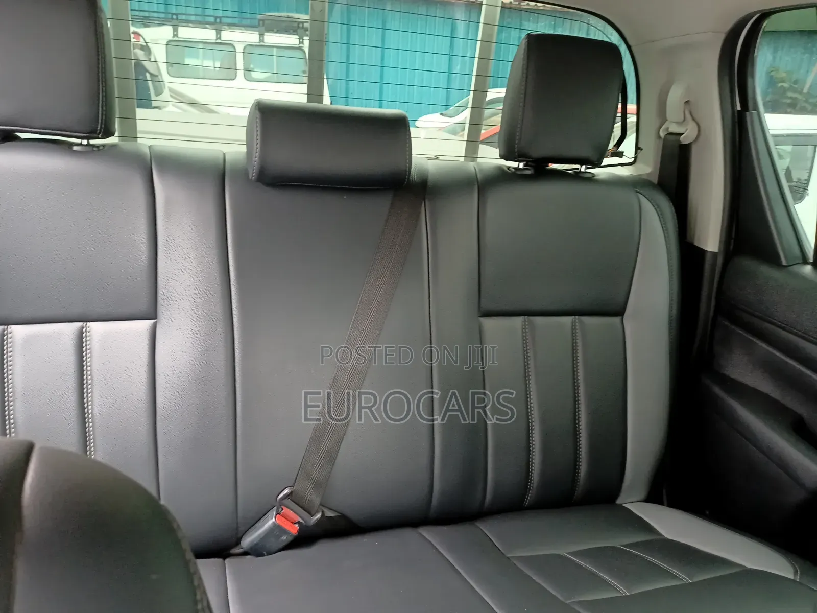 Toyota Hilux 2020 White