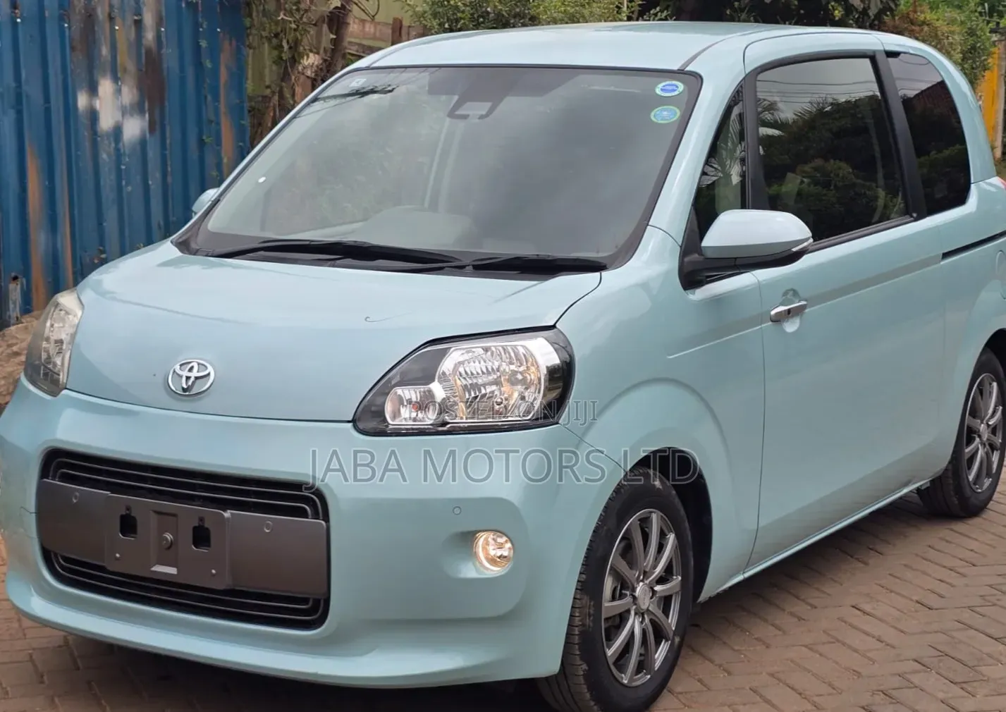 Toyota Porte 2020 Gray