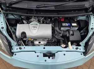 Toyota Porte 2020 Gray