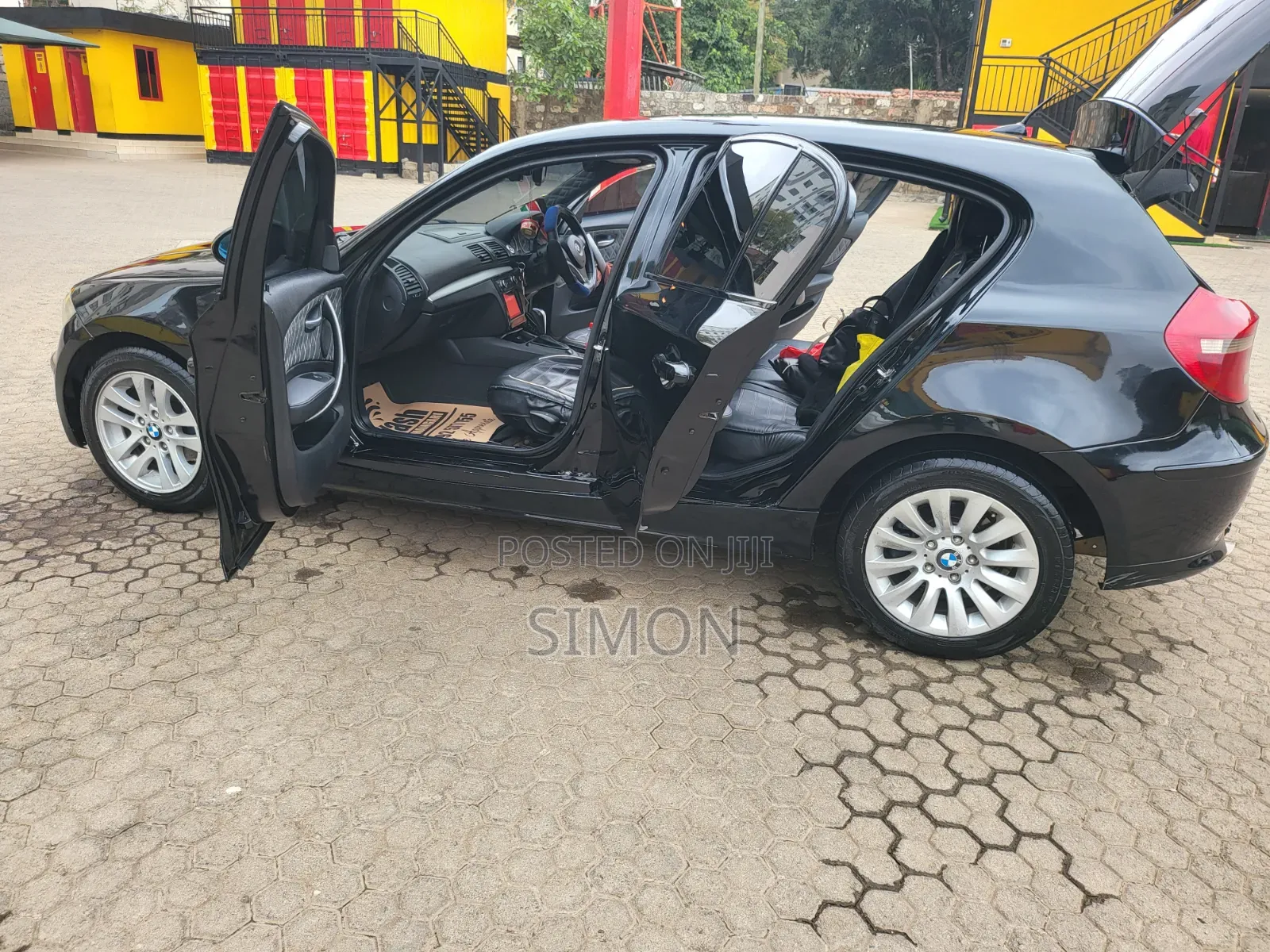 BMW 116i 2009 Black
