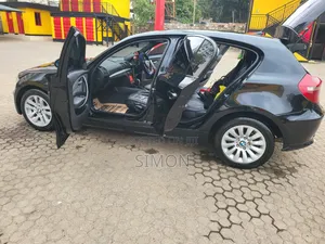 BMW 116i 2009 Black