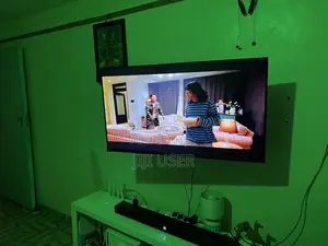 WK 43 Inch TV
