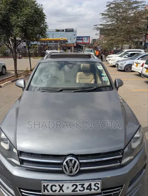 Volkswagen Touareg 2014 Gray
