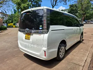 Toyota Voxy 2015 White