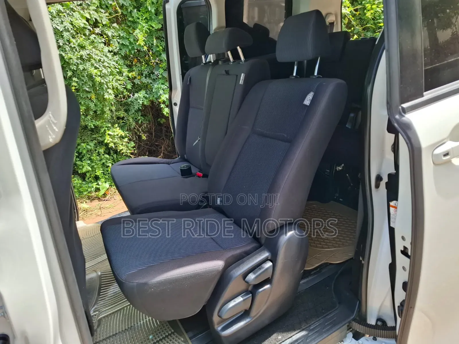 Toyota Voxy 2015 White
