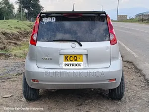 Nissan Note 2011 Silver