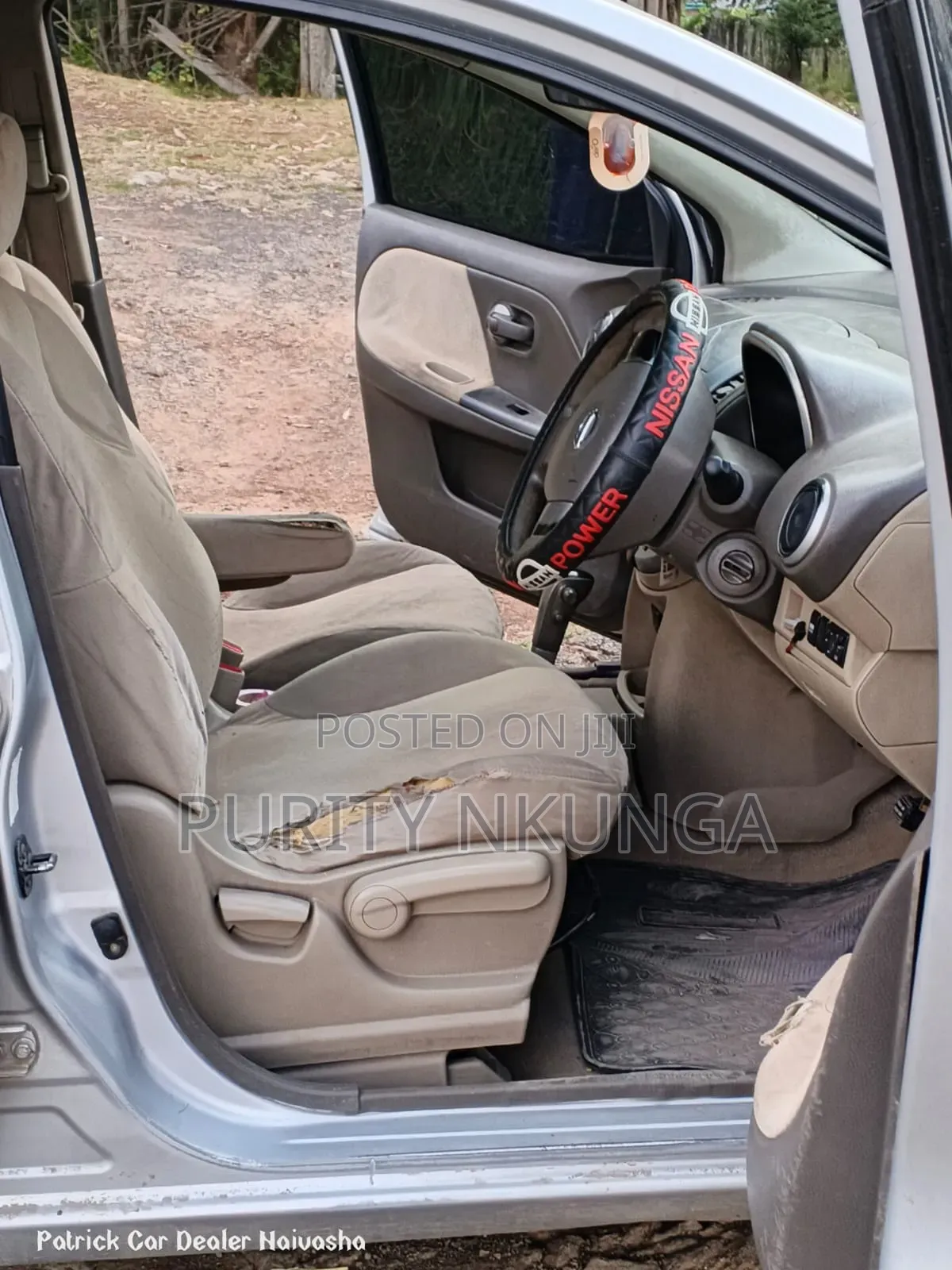 Nissan Note 2011 Silver