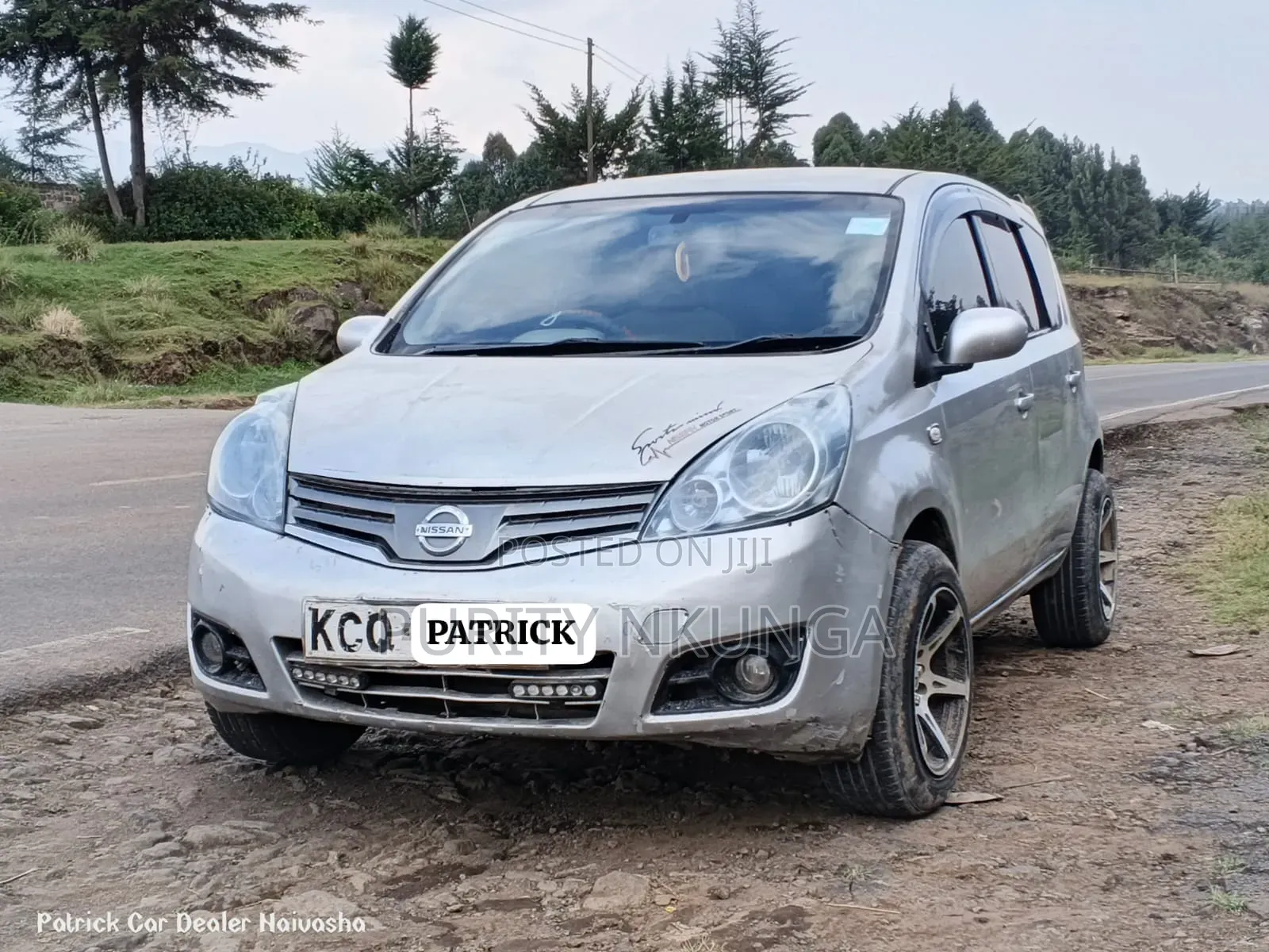 Nissan Note 2011 Silver
