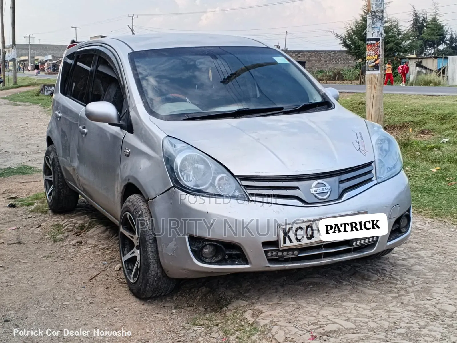 Nissan Note 2011 Silver