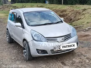Nissan Note 2011 Silver