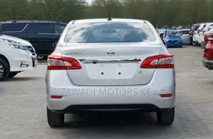 Nissan Sylphy 2019 Silver
