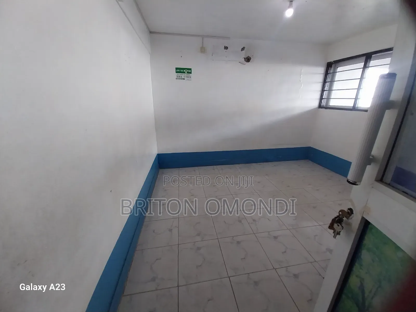 Mini Flat in California Dream, Ganjoni for rent