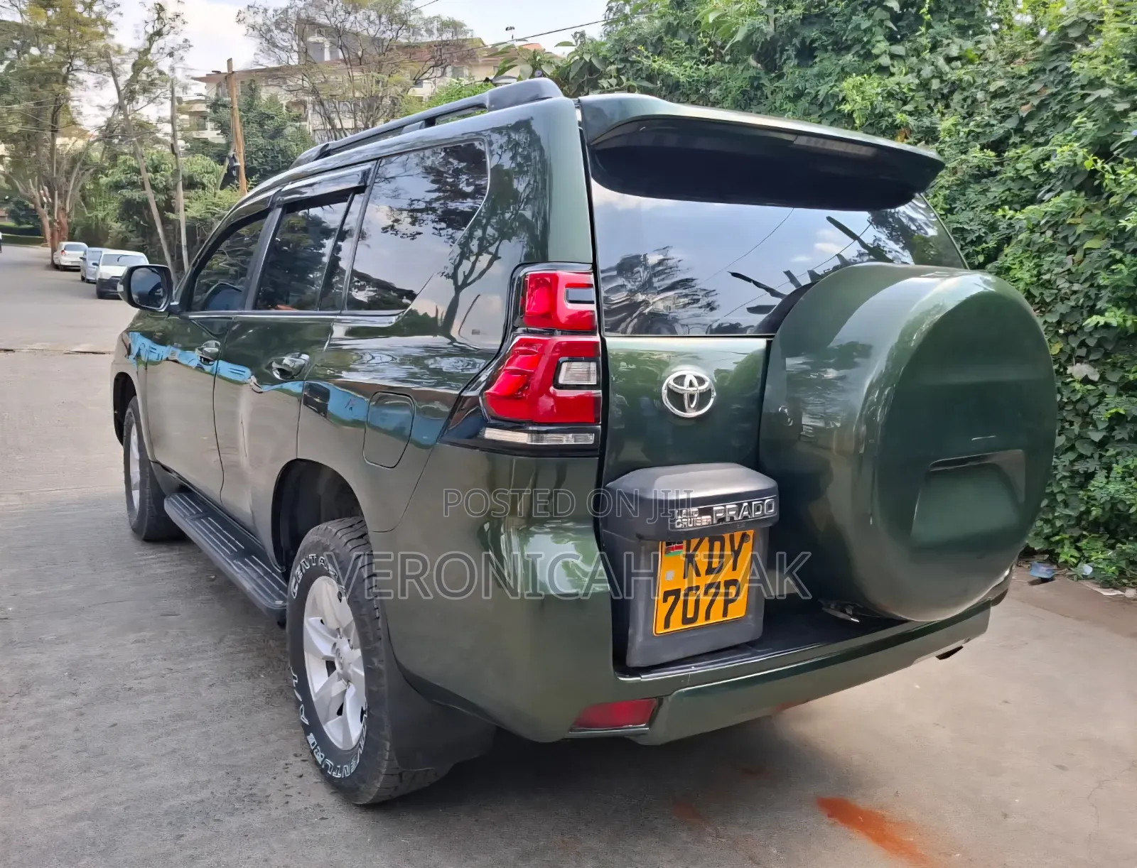 Toyota Land Cruiser Prado 2012 Green