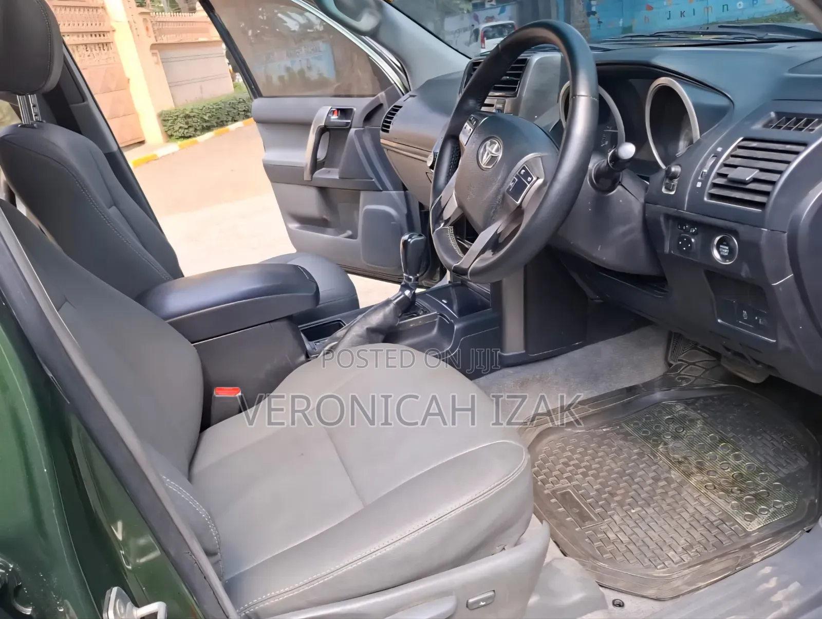 Toyota Land Cruiser Prado 2012 Green