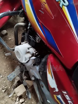 Bajaj Boxer 2022 Red