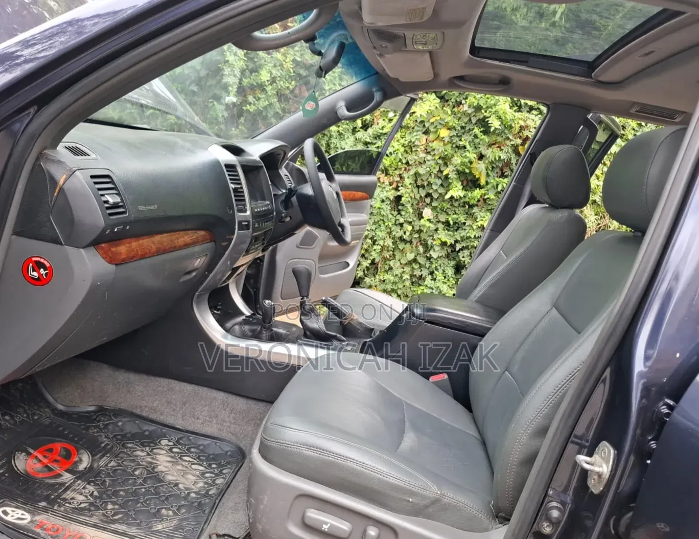 Toyota Land Cruiser Prado 2005 Gray