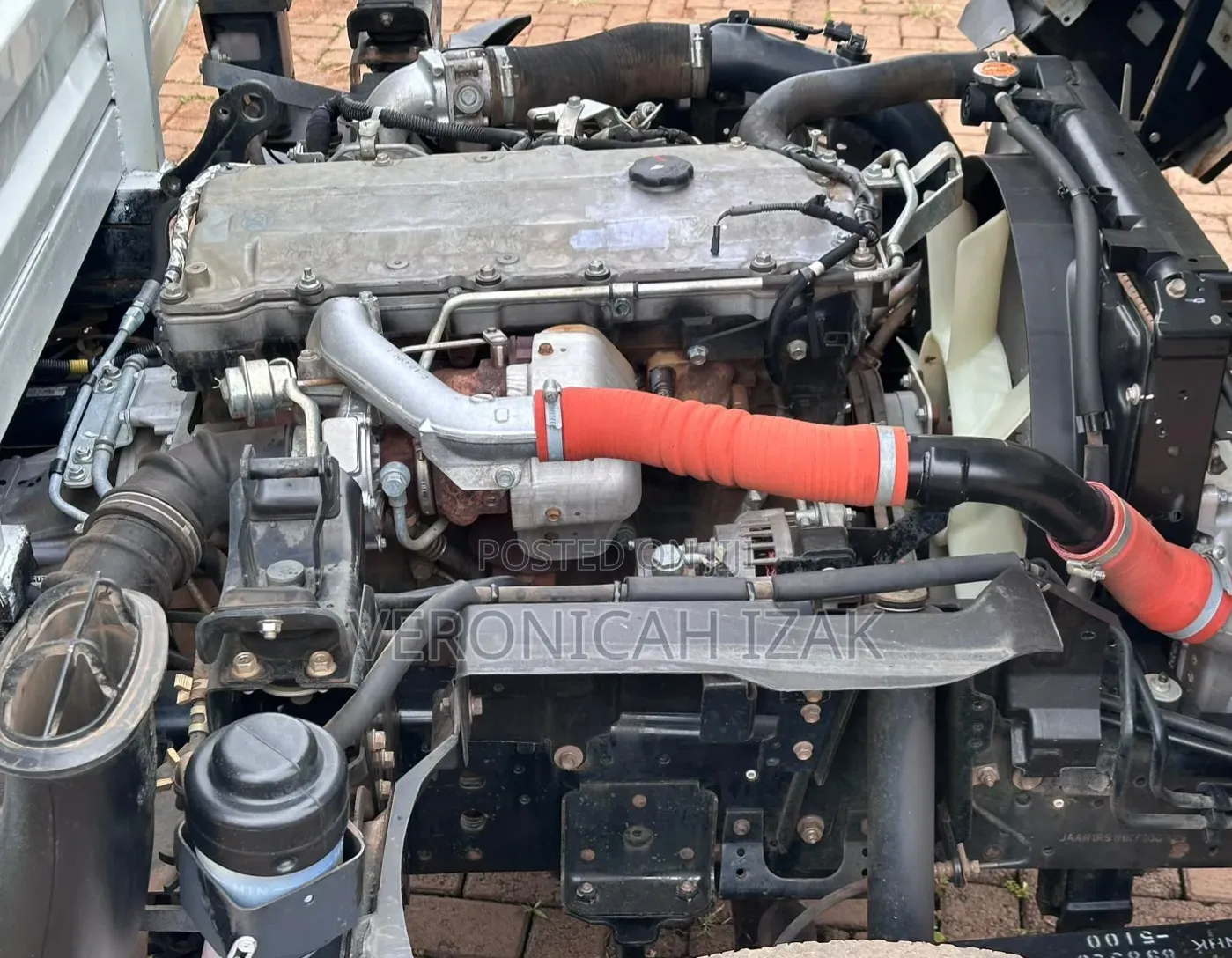 Isuzu NQR 2012