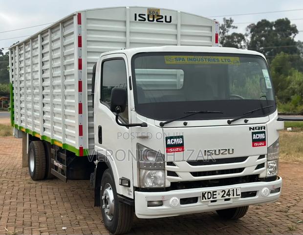 Isuzu NQR 2012 - thumbnail 10
