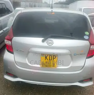 Nissan Note 2017 Silver