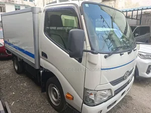 Toyota Dyna Freezer Body 2019