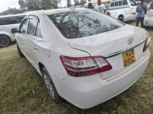 Toyota Premio 2010 White