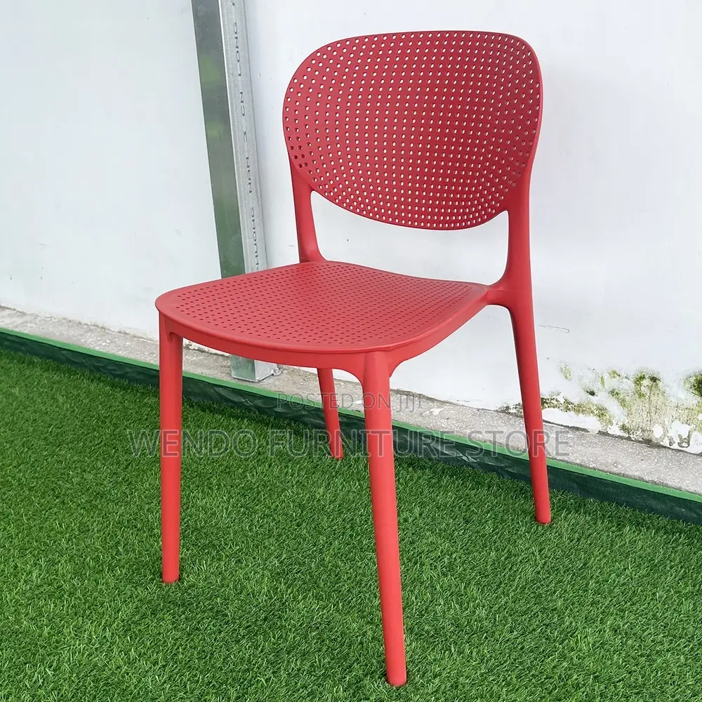 Dining Chairs; Plastic Dining Chairs Suitable for Outdoor