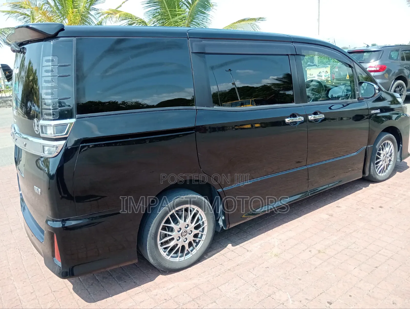 Toyota Voxy 2019 Black