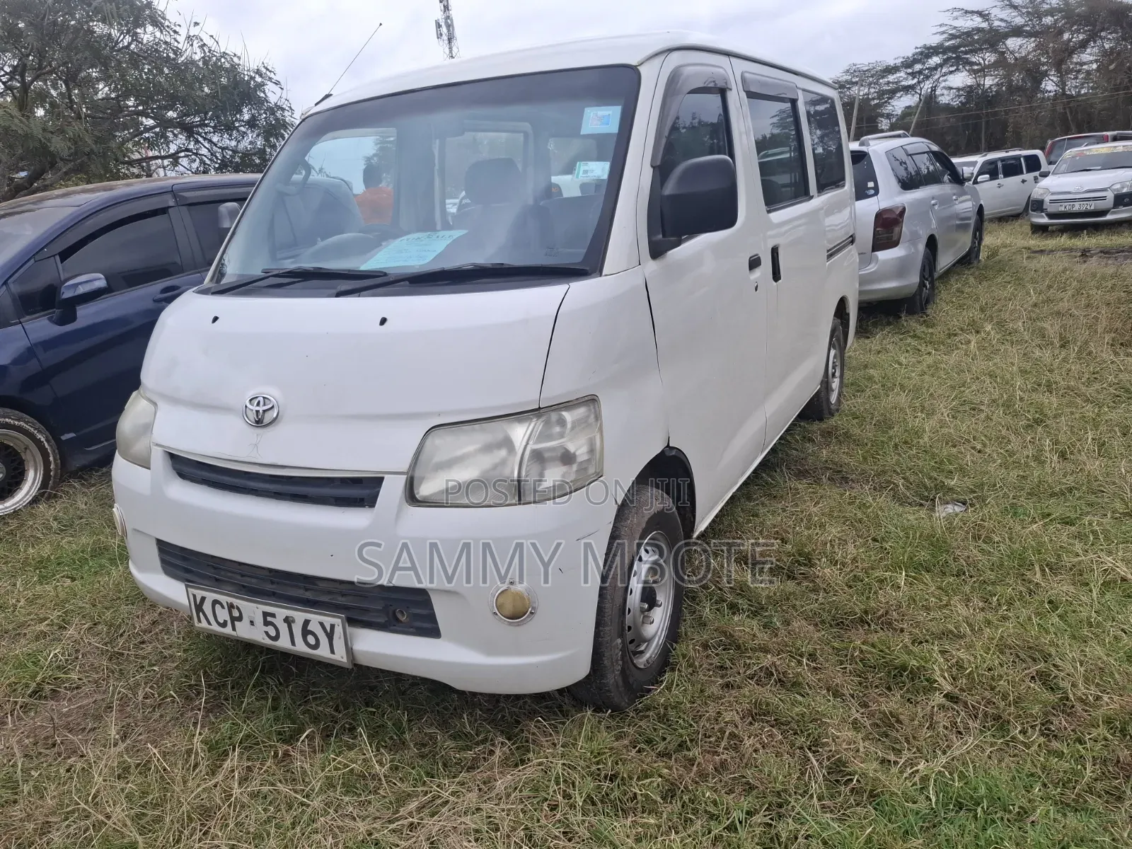 Toyota TownAce 2011 White