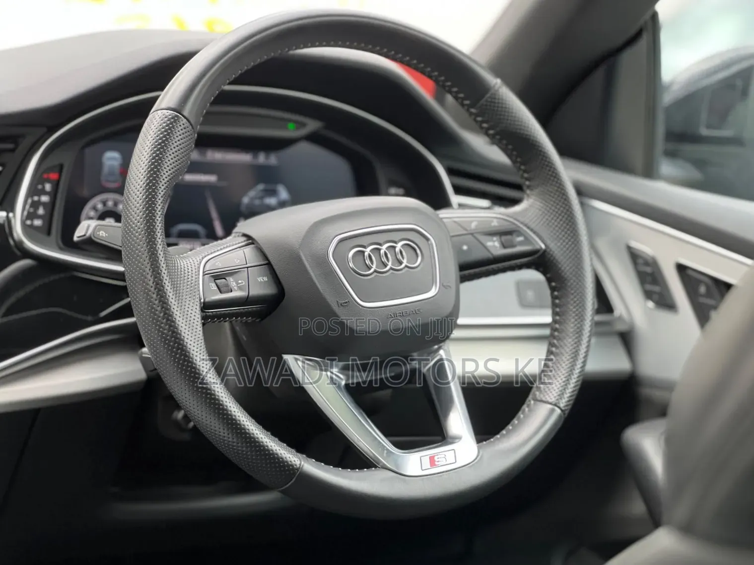 Audi Q8 55 Premium AWD quattro 2020 Black
