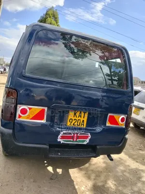Toyota HiAce 1998 Blue