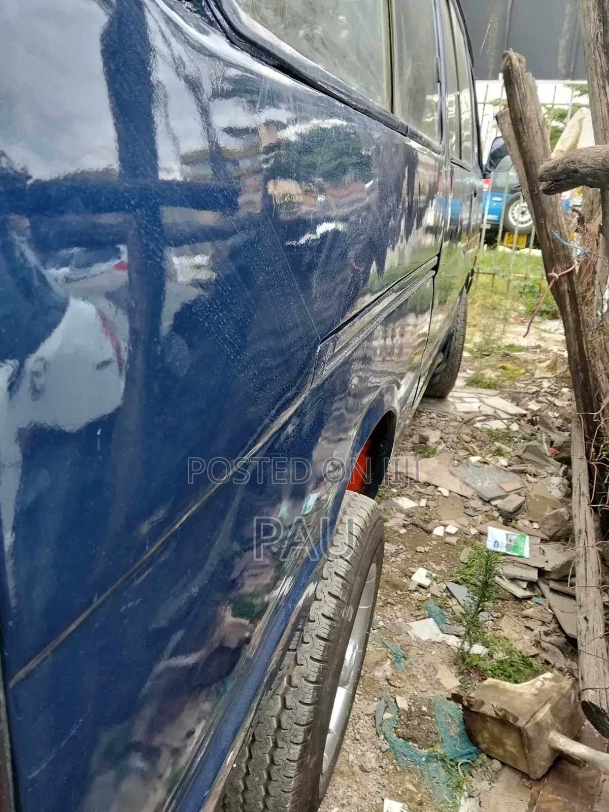 Toyota HiAce 1998 Blue