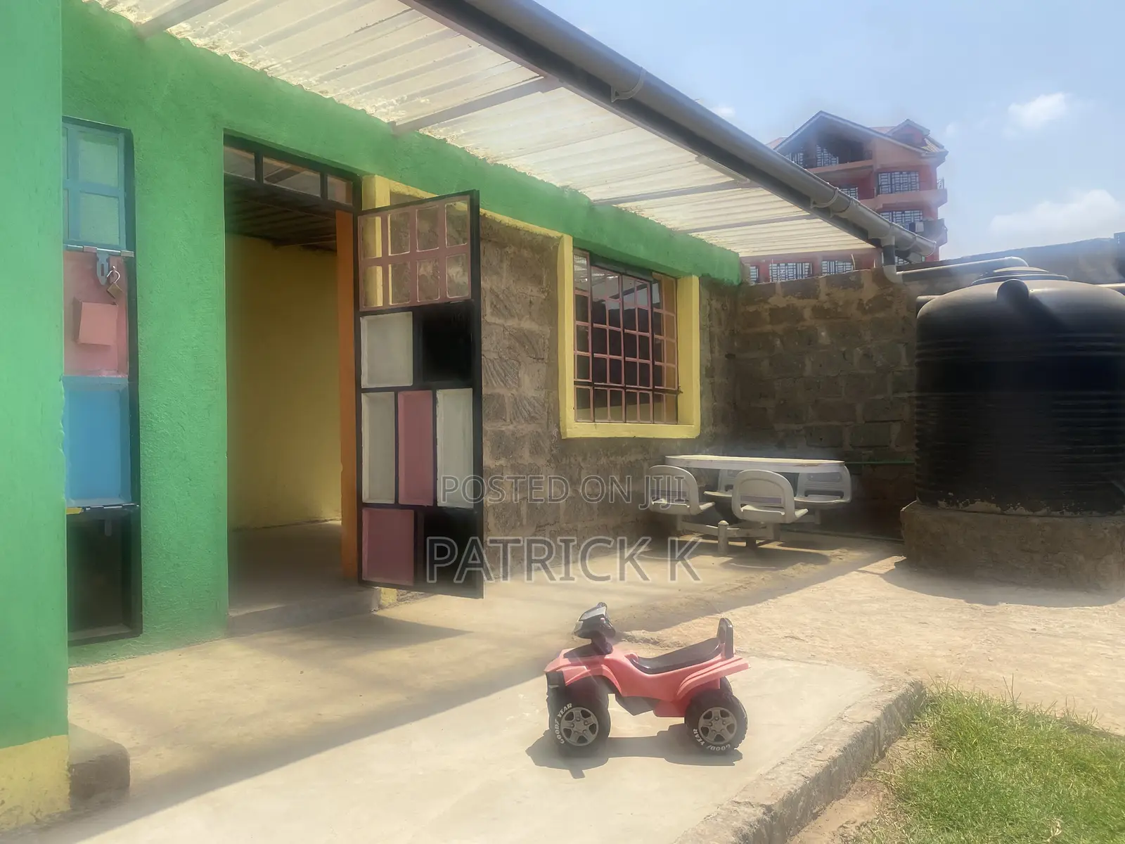 School/Daycare to Lease