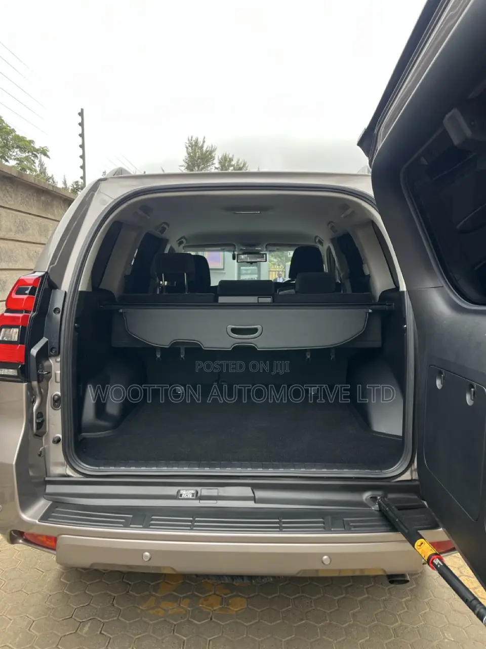 Toyota Land Cruiser Prado 2.8 2021 Silver
