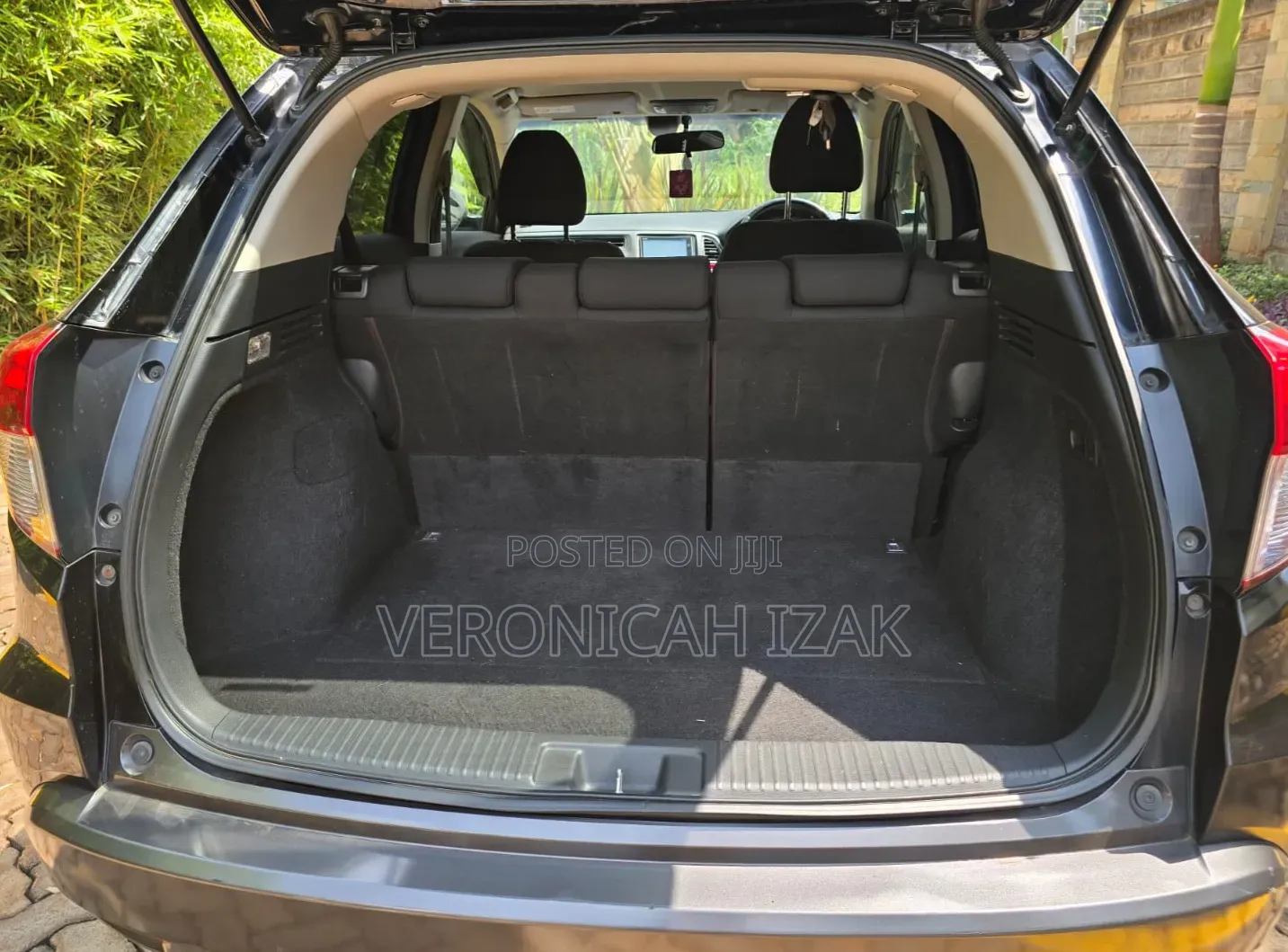 Honda Vezel 2018 Black