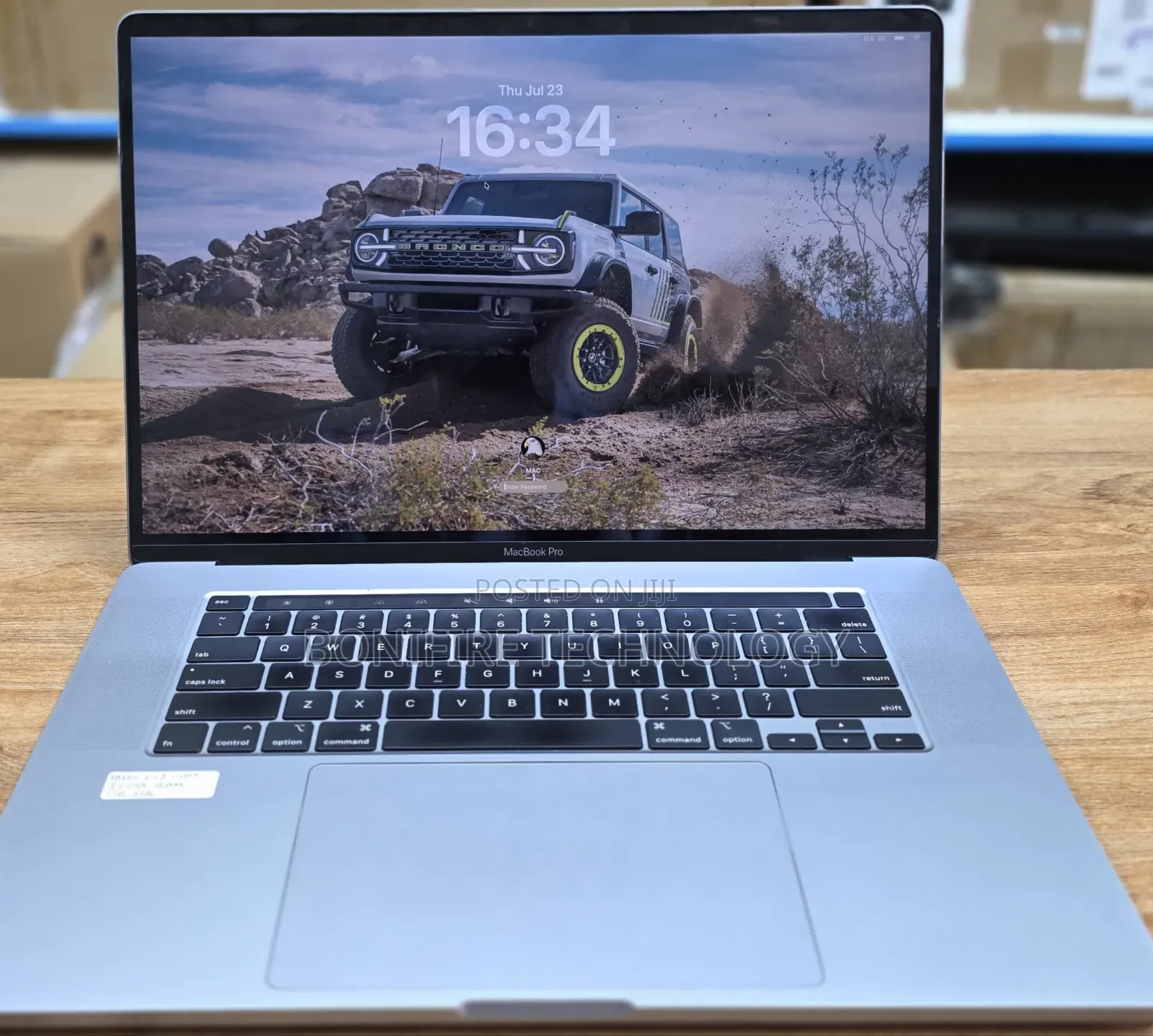 Laptop Apple MacBook Pro 2019 32GB Intel Core i7 SSD 1T