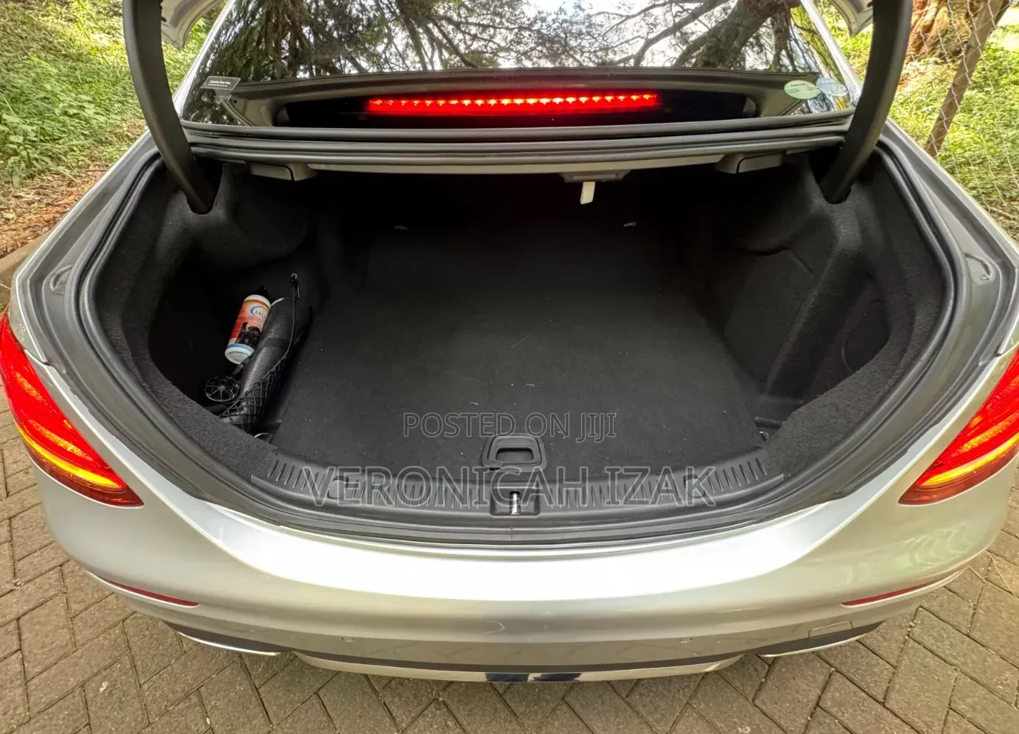Mercedes-Benz E200 2017 Silver