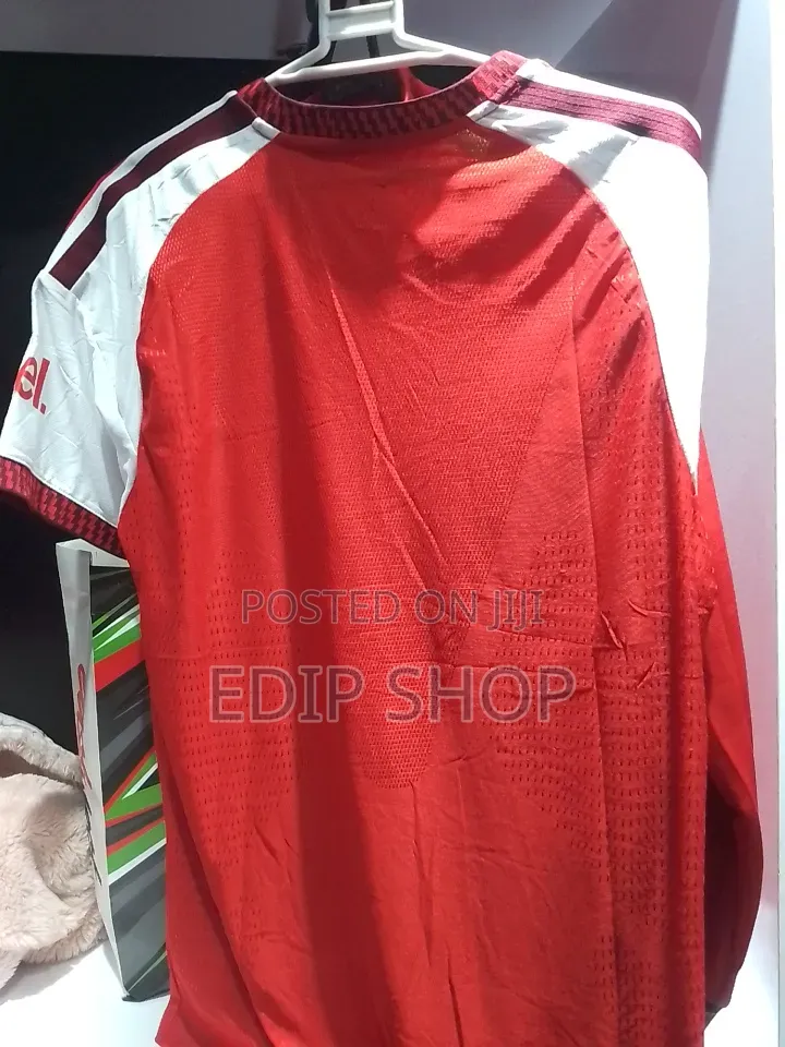 Player Version Arsenal New Jersey.