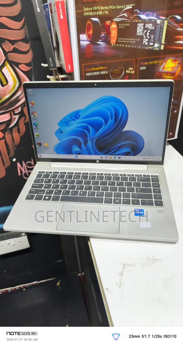 Laptop HP ProBook 440 G10 16GB Intel Core i7 HDD 512GB - thumbnail 3