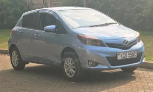 Toyota Vitz 2012 Blue