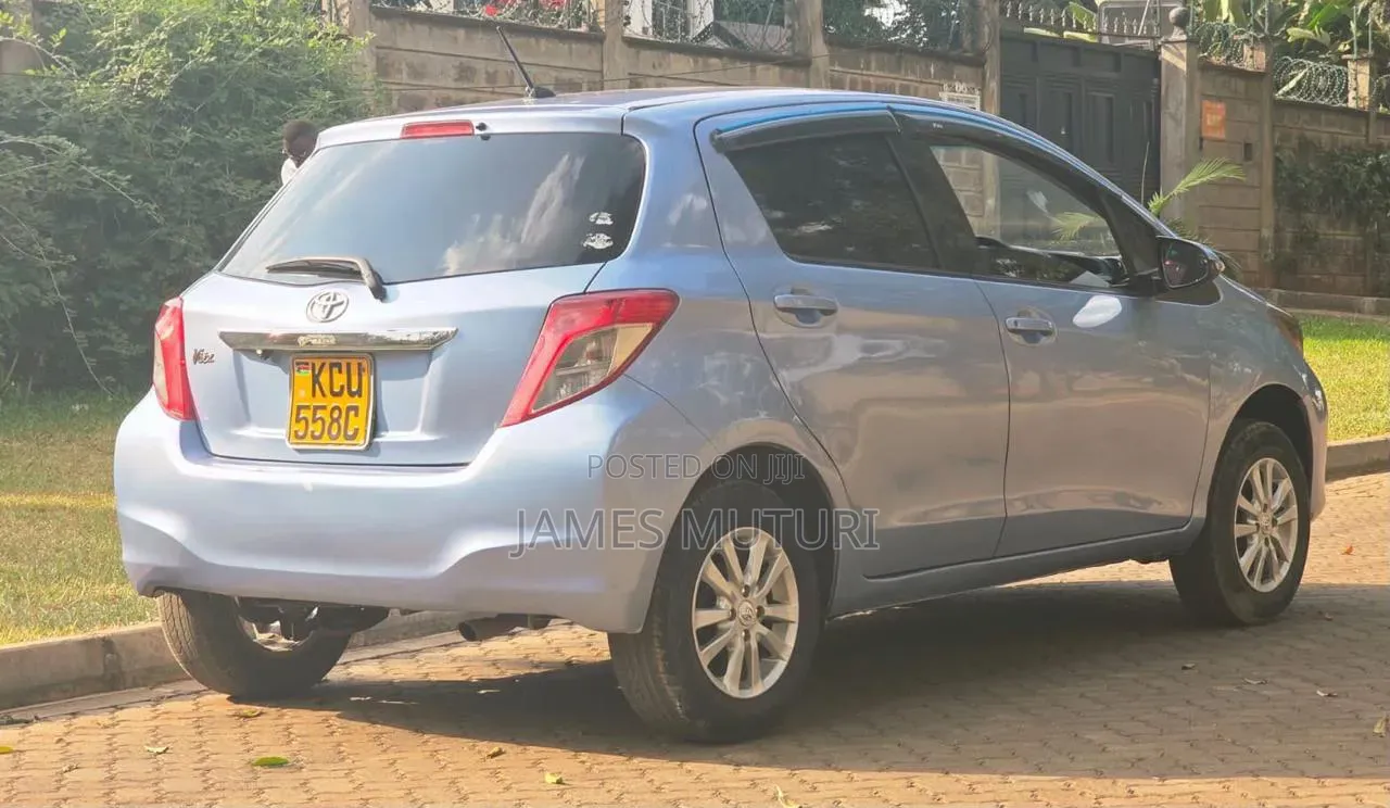 Toyota Vitz 2012 Blue